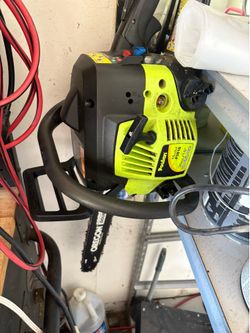 Motosierra para ramas y postes de 18 Pulgadas trabaja pido $$100 obo