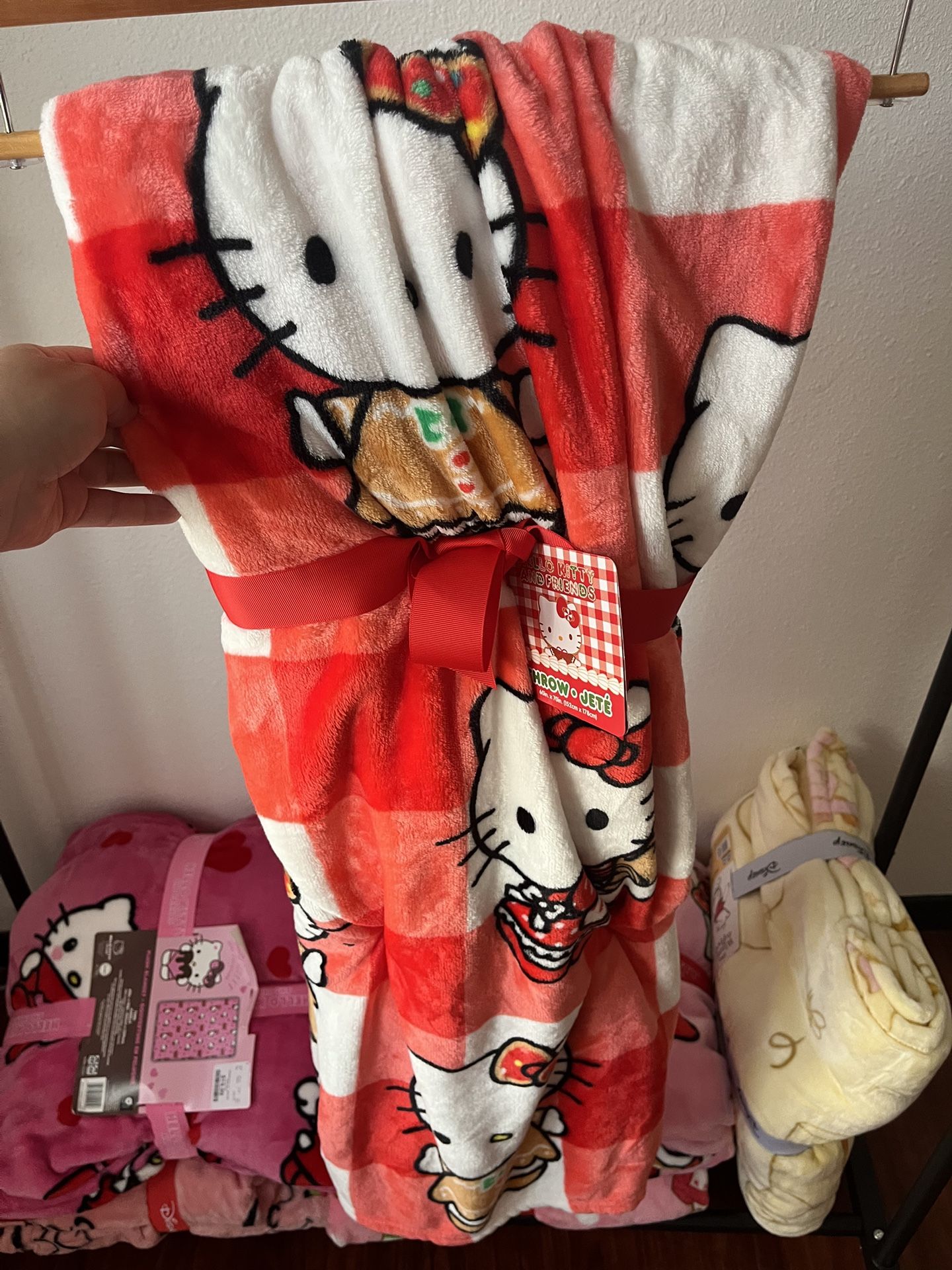 Hello Kitty Gingerbread Blanket