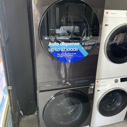 Samsung Bespoke Laundry HUB In Black - Electric 