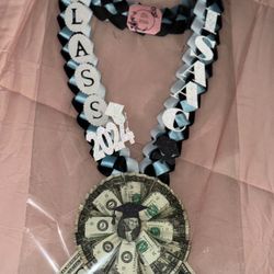 Graduation Leis 🧑🎓👩🎓🎓👨🎓