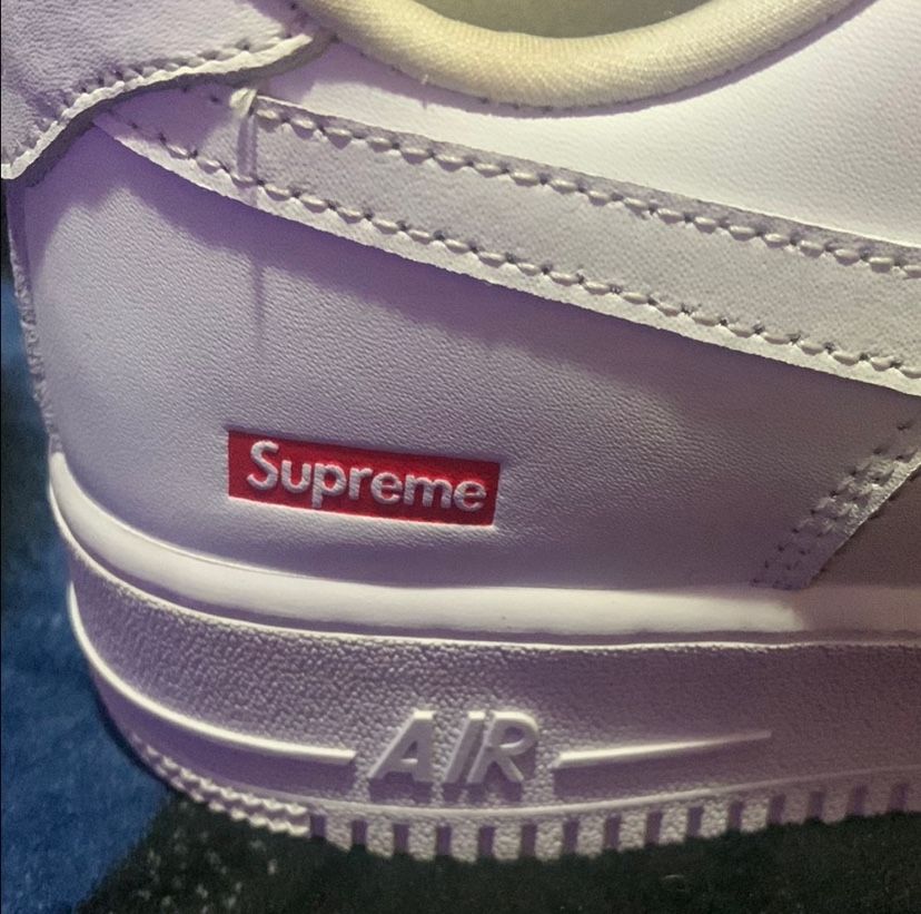 Supreme AF1
