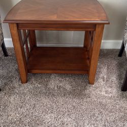 Wood End Table With Bottom Shelf 