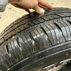 265/75/R16 tire and rim