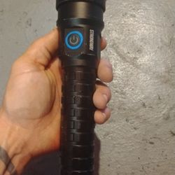 Strongway 10,000 Lumens Flashlight/Soundcore ANKERÇ