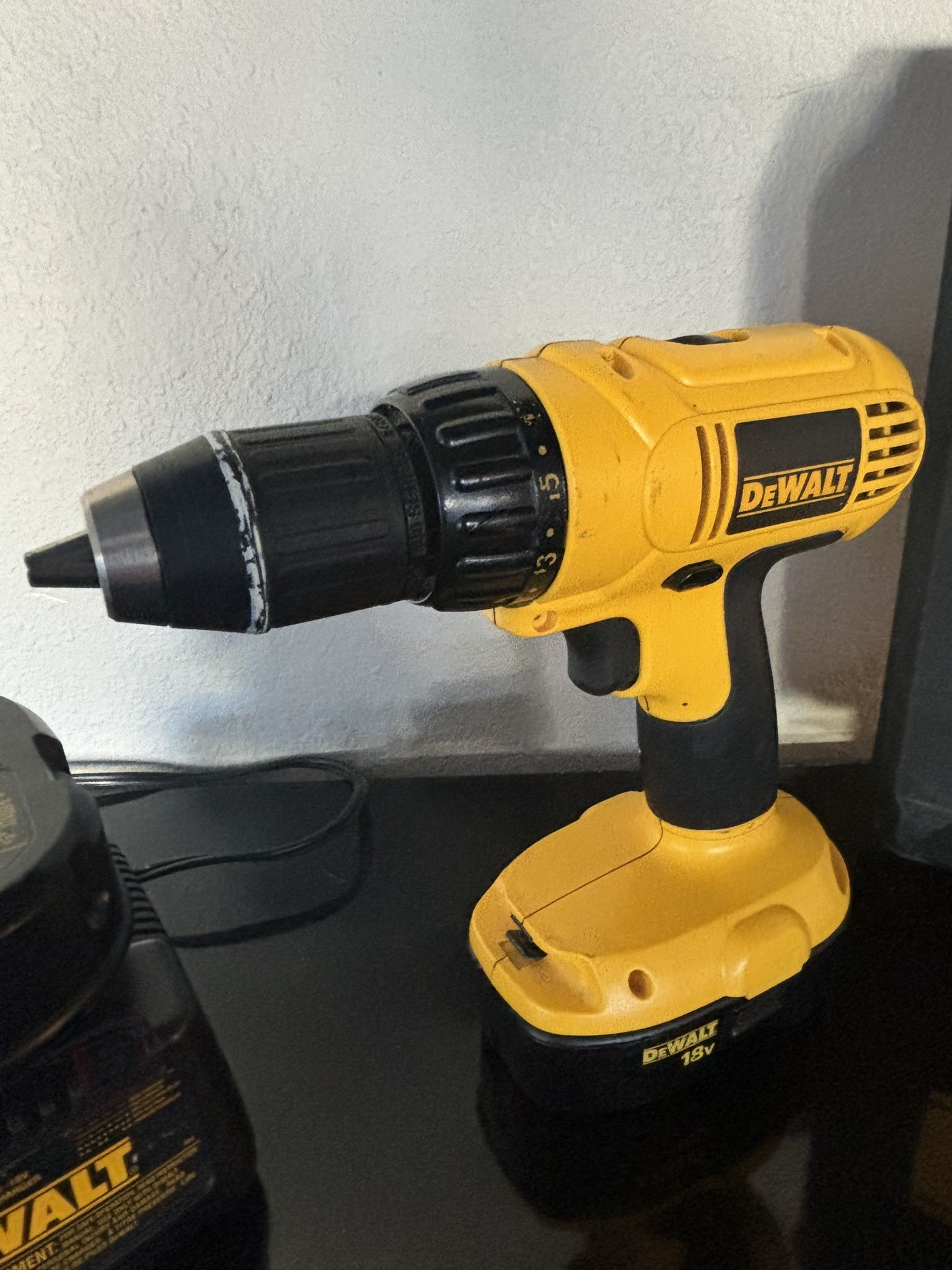 DEWALT Drill With Case And Battery DOESN’T HOLD CHARGE
