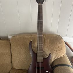 Rouge Bass 6 String 