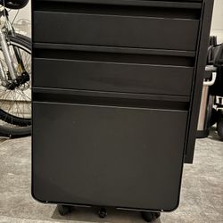 Filing Cabinet 