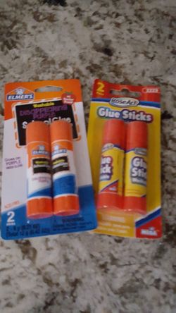 Two packs new glue sticks