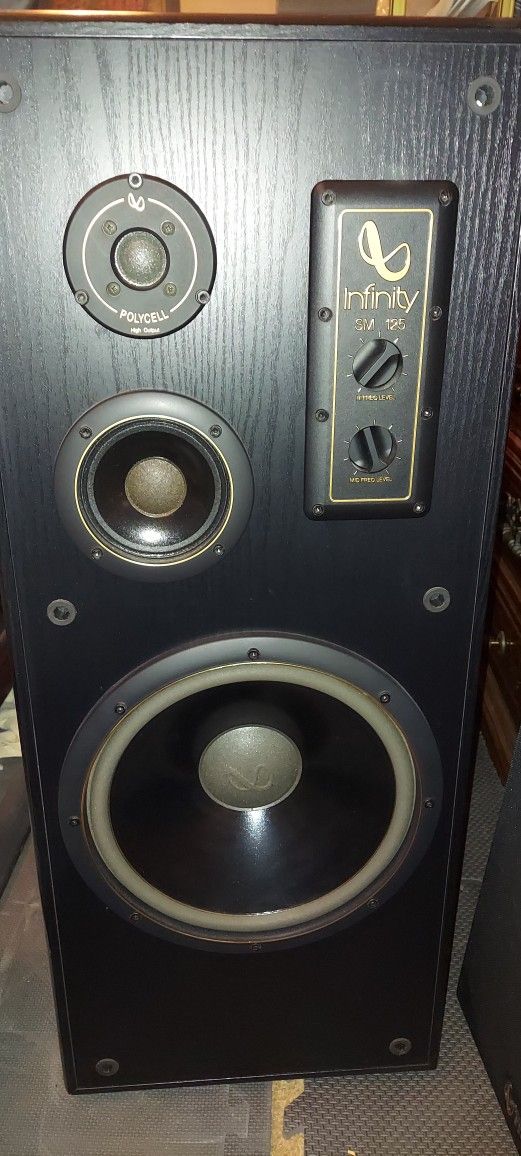 Infinity SM 125 Studio Speakers