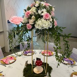 Gold Center Pieces 