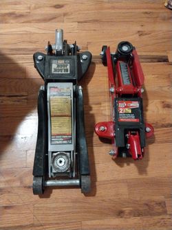 2 CAR JACK Good Condition $$MAKE AND OFFER