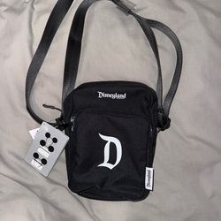 Disneyland Resort D Logo Crossbody Bag (with ear holder)