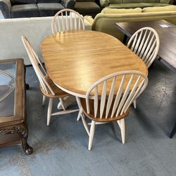 Country Style Oval Dining Table And Chairs Set (in Store)