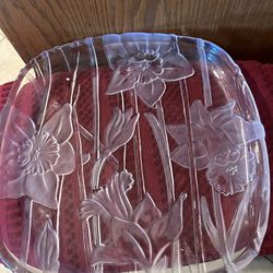 Vintage Crystal Clear Studios 13” Glass Platter : Narcissus Plateau