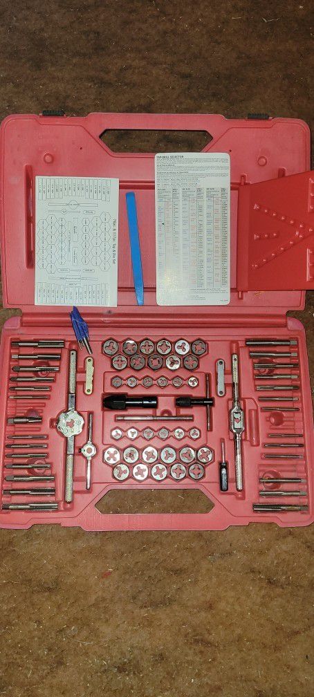 Tap & Die Set M. A. C