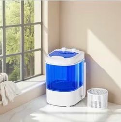 Portable washing machine with basket