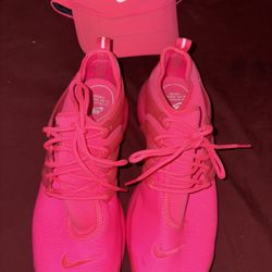 Nike Presto In Hot Neon Pink With Hat