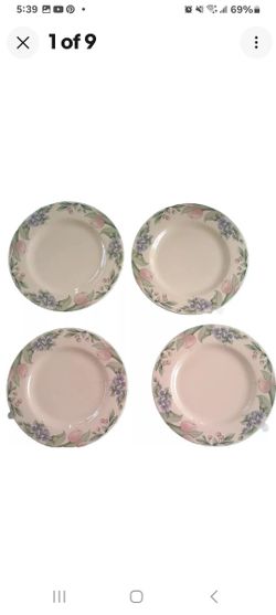 Beautiful Spring Tulips Design Pinks Pfaltzgraff 10 Inch Set Of 4 Dinner Plates 