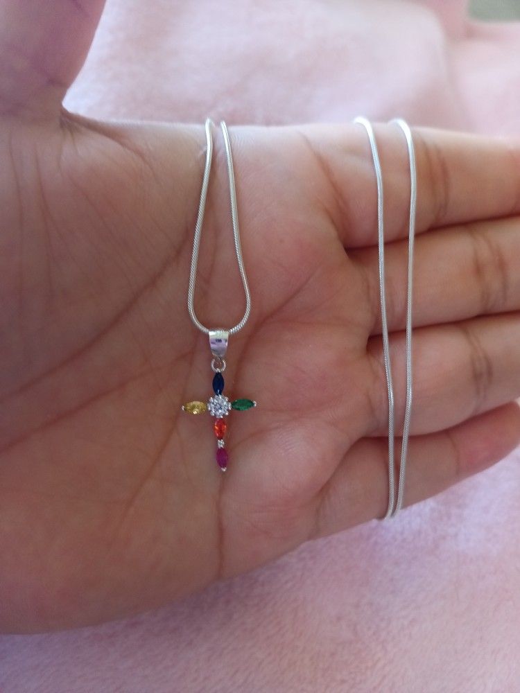 925 Sterling Silver Chain With The Pendant/Cadena Con Dije De Cruz De Plata 925