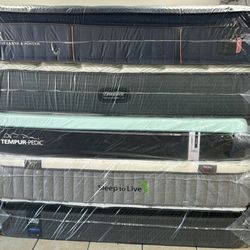 King Mattresses On Closeout Name Brands Heavily Discounted Available