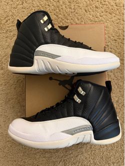 Size 8 (Pre owned, comes with original box) - 2022 Air Jordan 12 playoff
