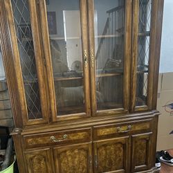 Free China Cabinet