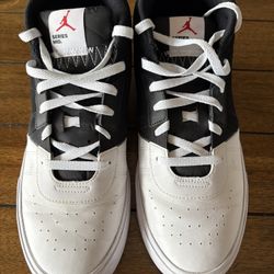 Size 12 Nike Air Jordan Series Mid $50