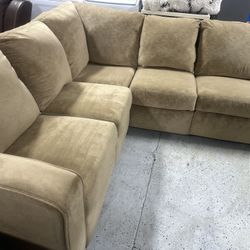 Sectional Sofa Good Condition 