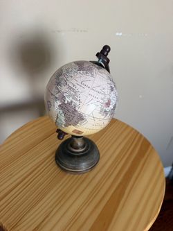 Vintage-Style Decorative World Globe