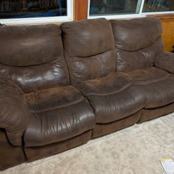 2-piece Brown Reclining Couch Set (Sofa & Console Loveseat)