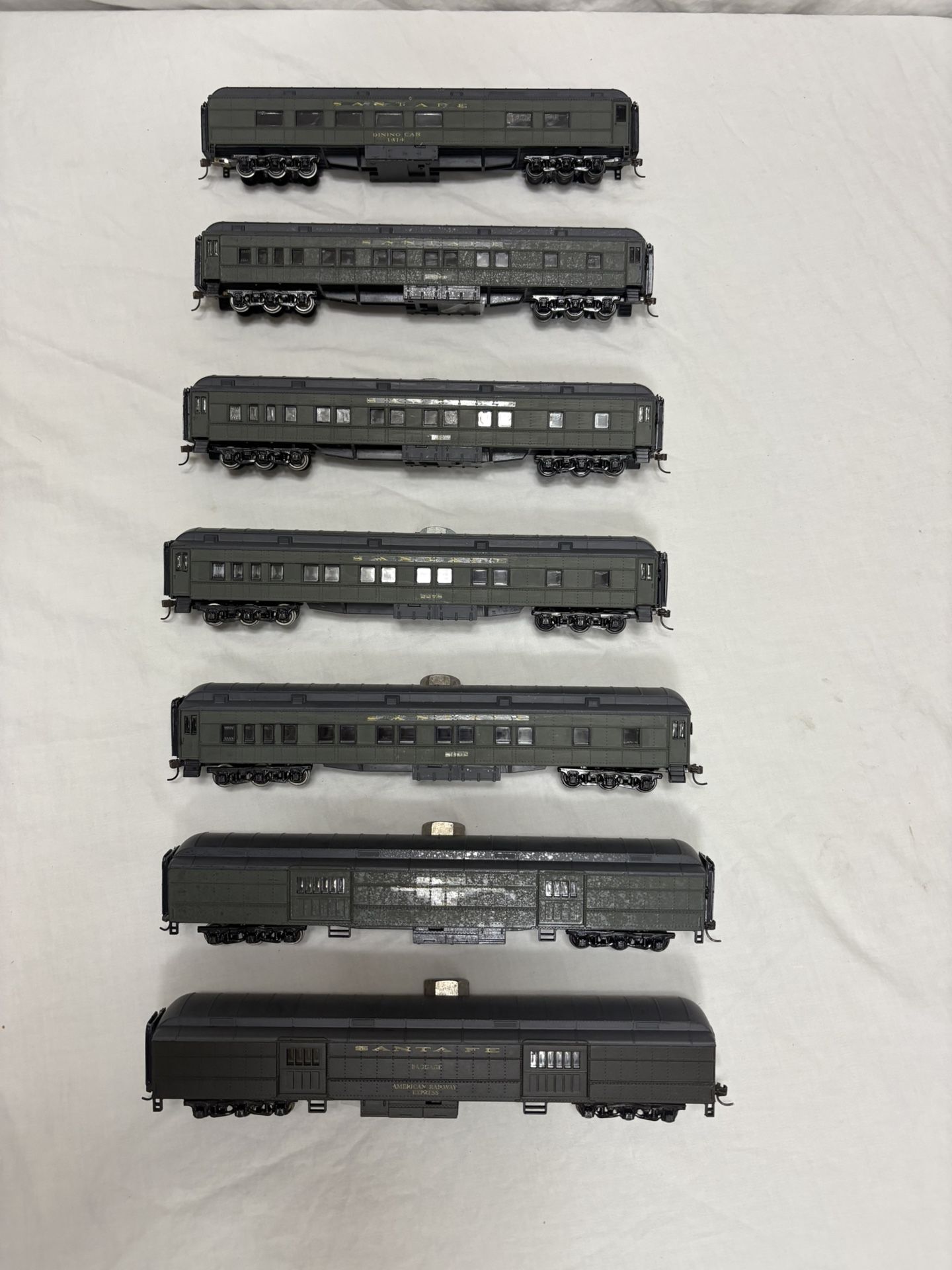 HO Heavy Weight Passenger Cars