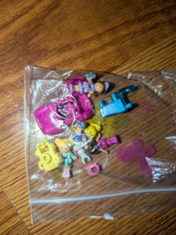 Polly Pocket Figures and Accessories Lot