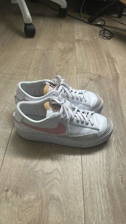 Nike women’s shoes