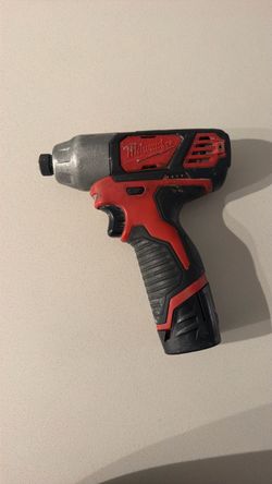 Milwaukee Cordless Impact Driver 12 v