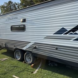 2022 Colorado Tráiler In Víctorville Ca 