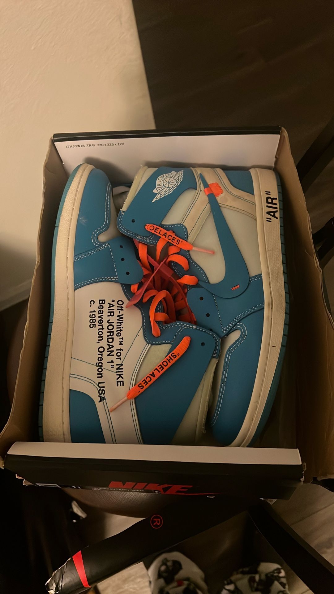 Jordan 1 off white