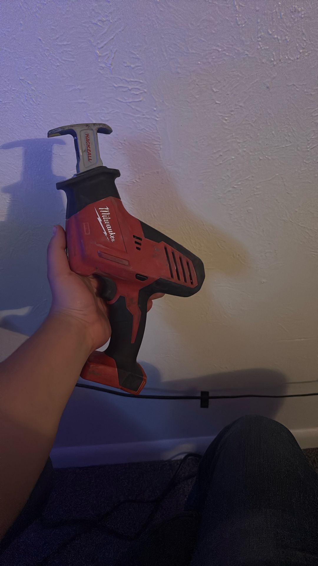 Milwaukee hacksaw