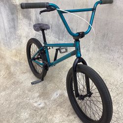 GT PERFORMER 20 BMX BiKE 