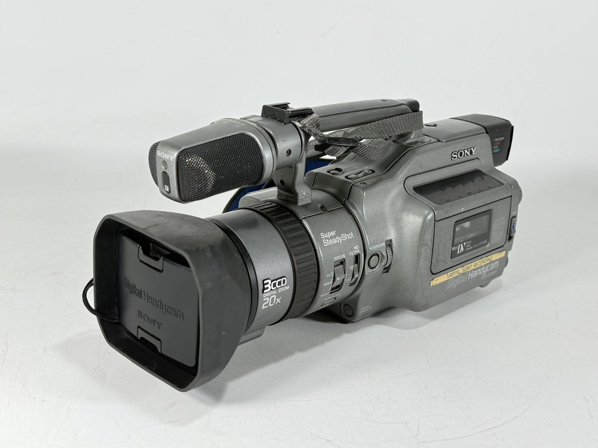 Sony DCR-VX1000 3CCD MiniDV Digital Handycam Camcorder ~ AS-IS 