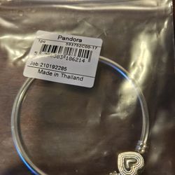 Pandora Heart Bangle 6.7 in