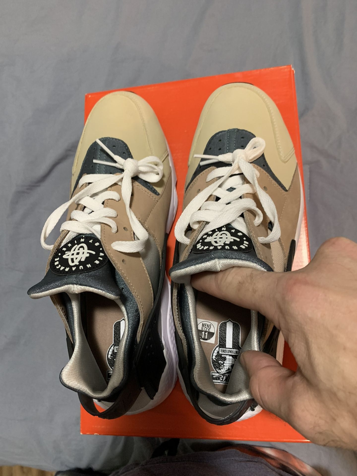 Huarache Escape Pictures Of Huarache Sneakers NIKE 2002 AIR