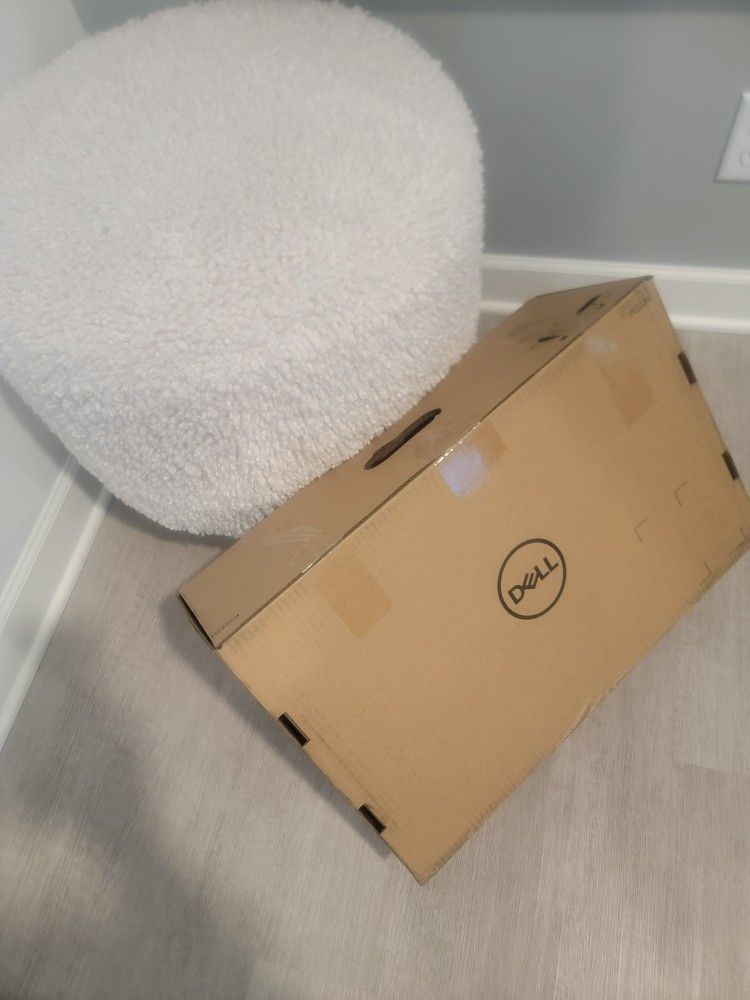 DELL 24 inch P2425H Monitor BRAND NEW IN BOX