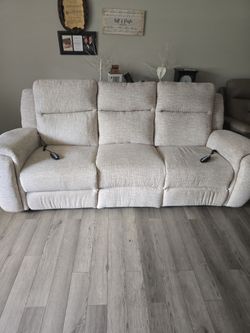 Power reclining Couch with heat and massage