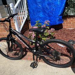 Mongoose Excursion 24 inch Bike