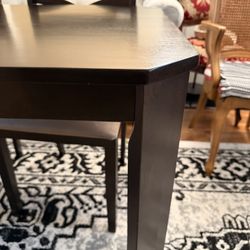 Kitchen Table 