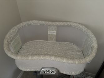 Halo Bassinest Baby Bassinet