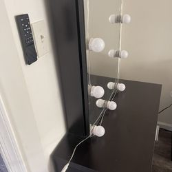 2-piece Vanity Set with Lift-Top Stool