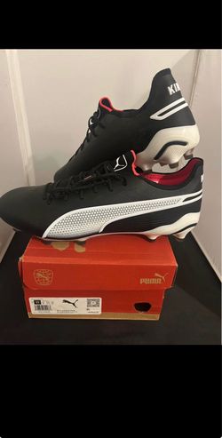 Puma Kings size 11