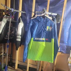MTV Windbreaker 
