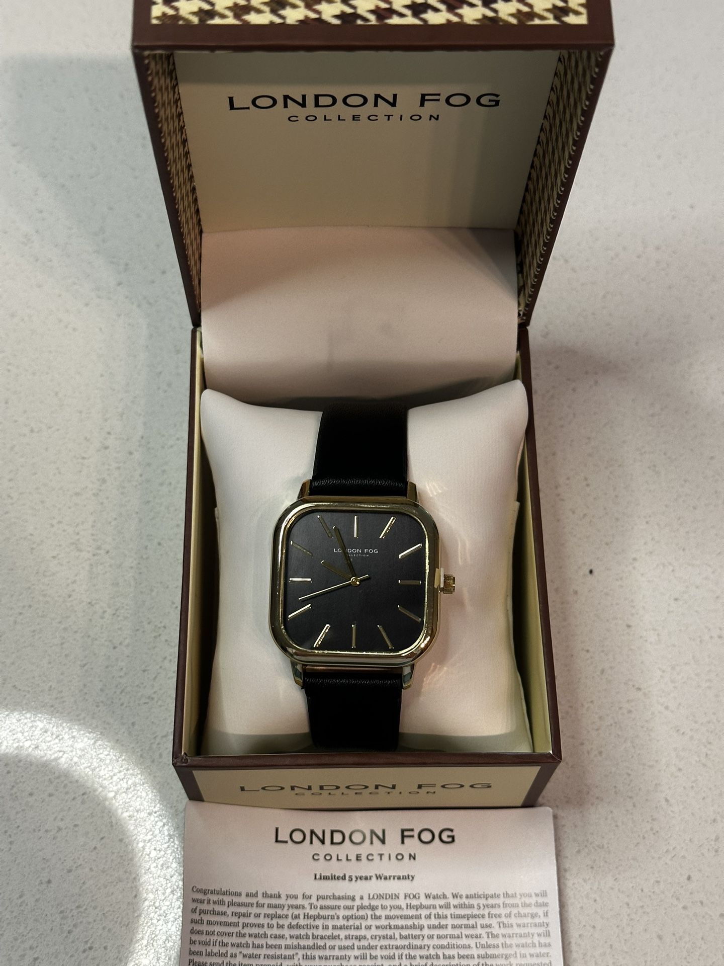London Fog Grove Black Watch With Gift Box (LF047BK )